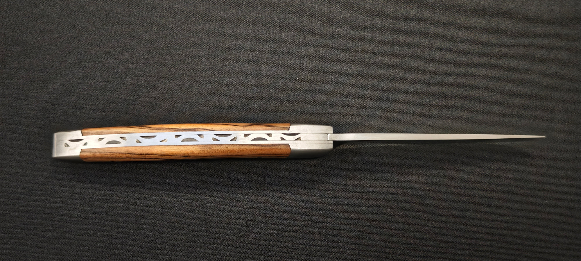 Couteau pliant Le Thiers par le Fidèle - Manche en bocotte - 2 mitres