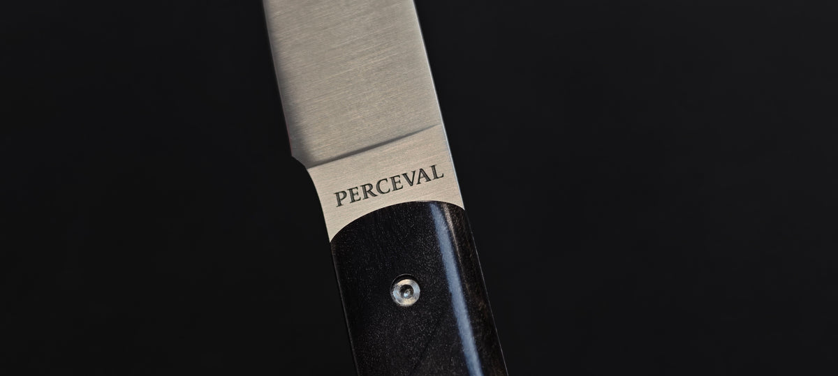 Couteau Perceval Office 10 avec manche noir et lame en acier 12C27M.
