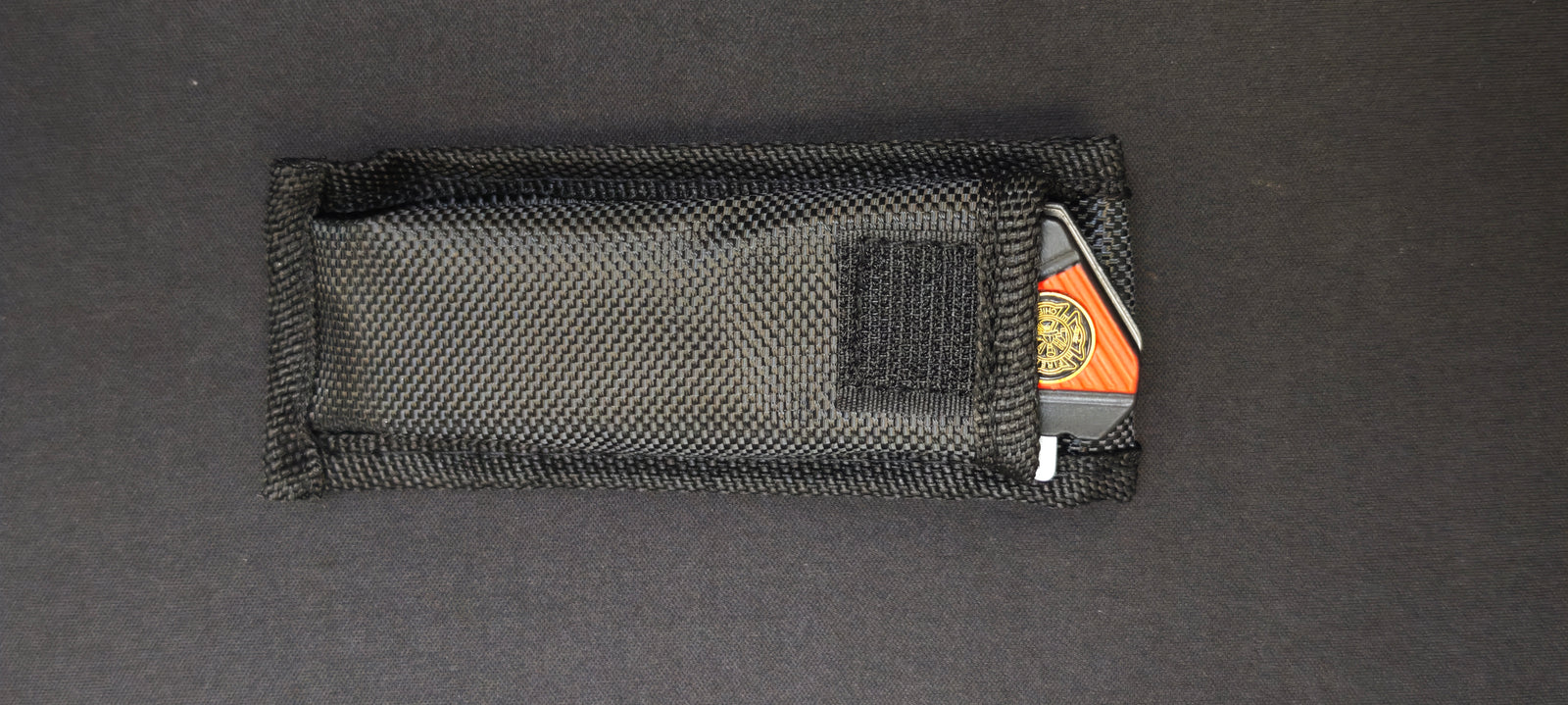Couteau pliant JKR0564 équipé d'un verrouillage Liner Lock.