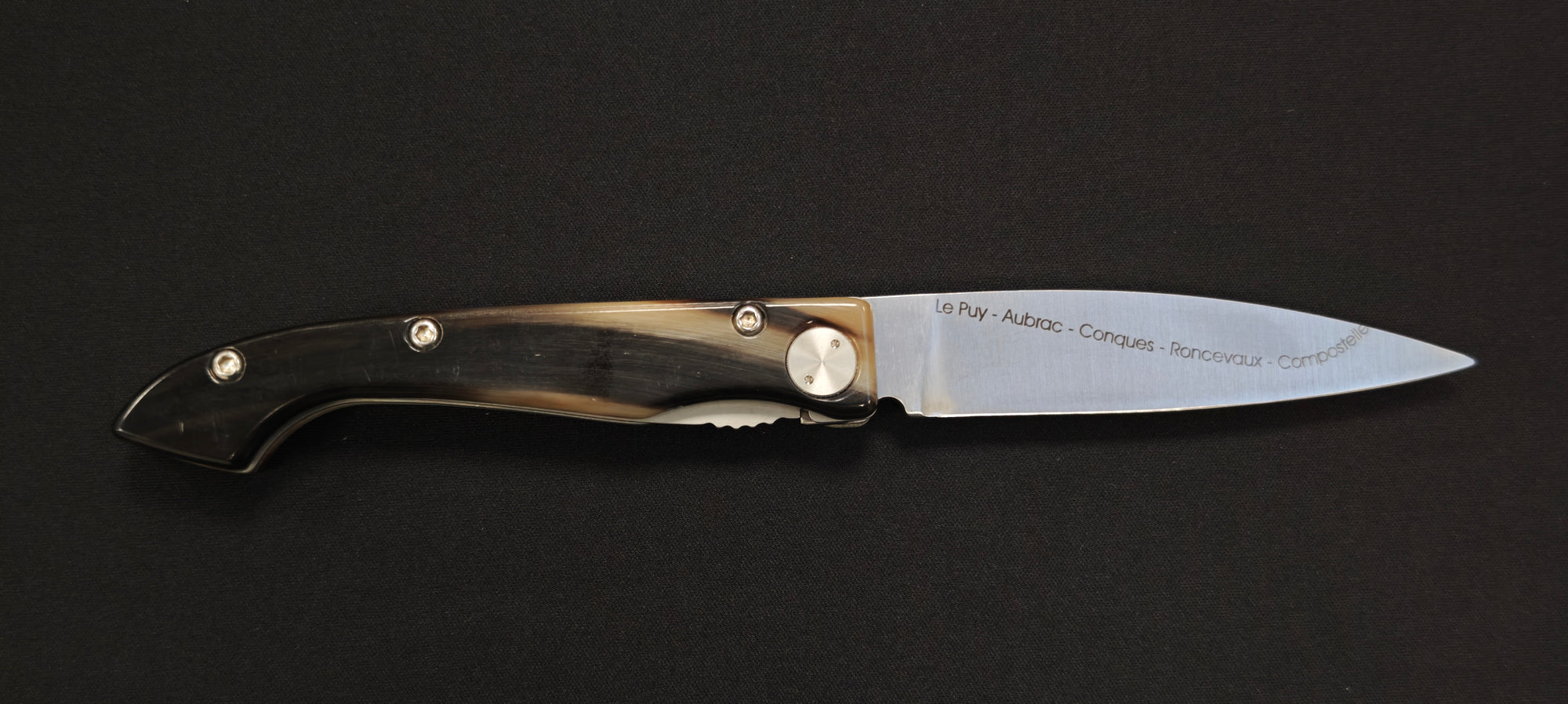 Couteau de poche Claude Dozorme Compostelle "Route Du Puy" manche corne claire 12,5cm