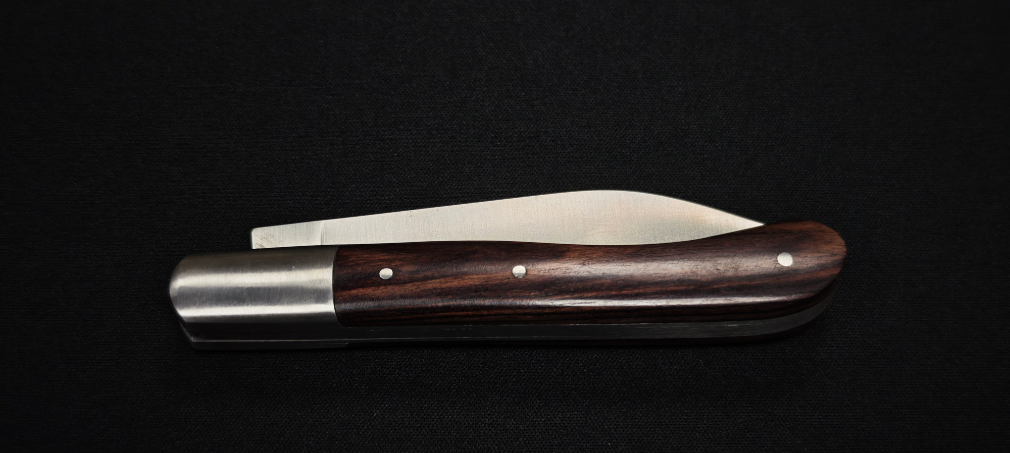 L'Aurillac par le Fidèle - Couteau pliant de poche manche en bois de violette véritable - Réf : AUBV