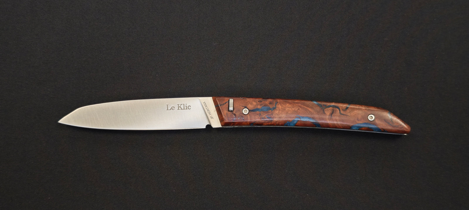 Le Klic JP Hontanx – Couteau pliant - Manche Loupe de Jarrah – Lame inox 12C27N