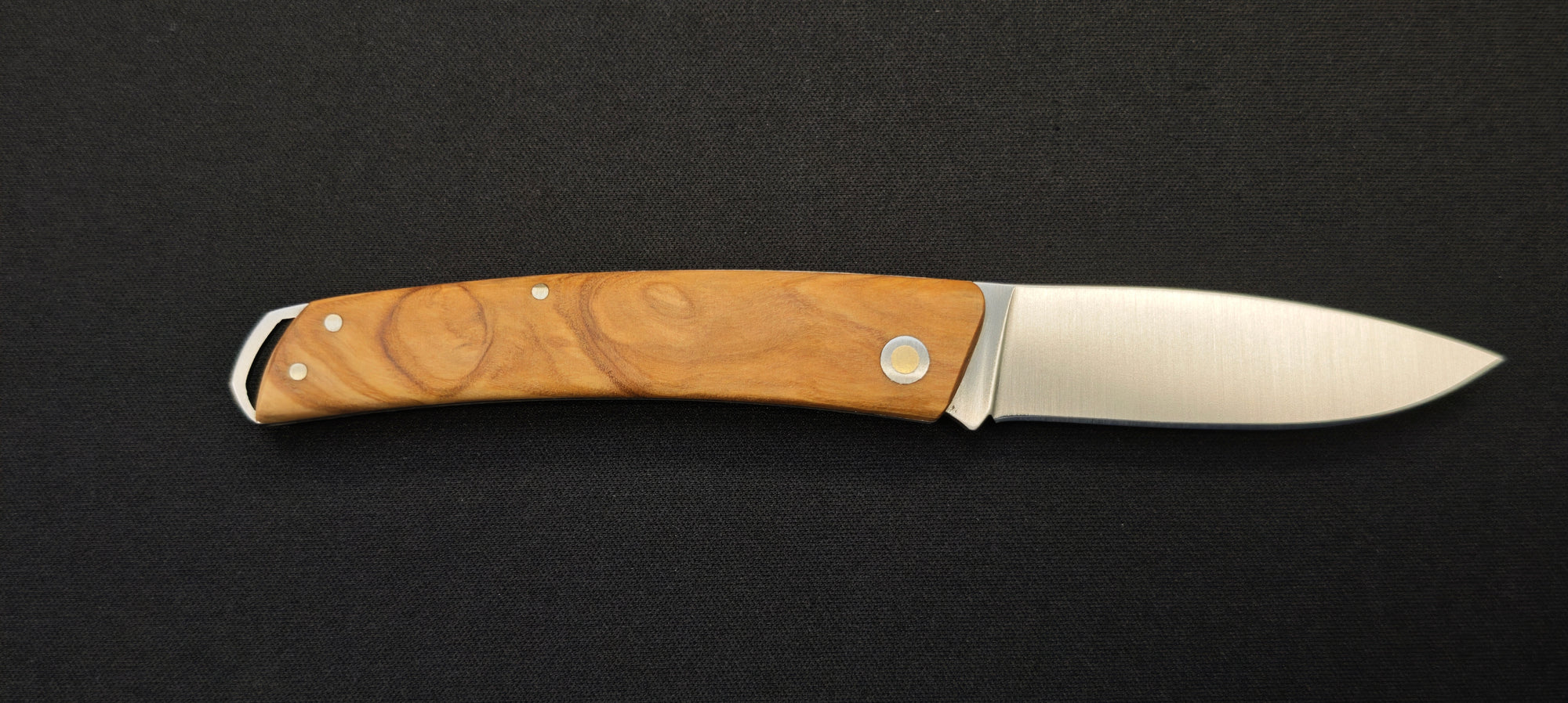 Couteau pliant Salamandra 9 cm – Manche olivier & lame inox
