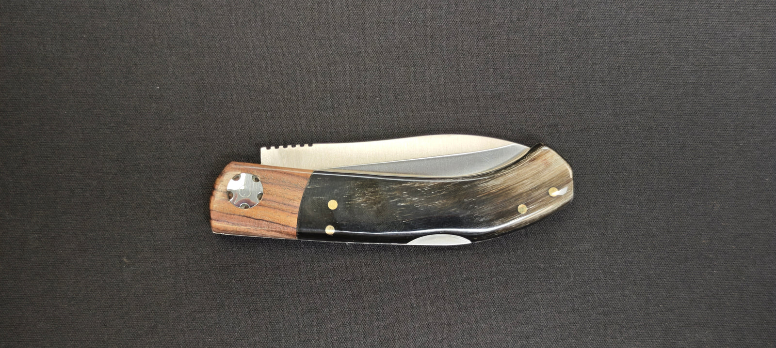 Couteau pliant fabriqué en Espagne Joker NA-98.