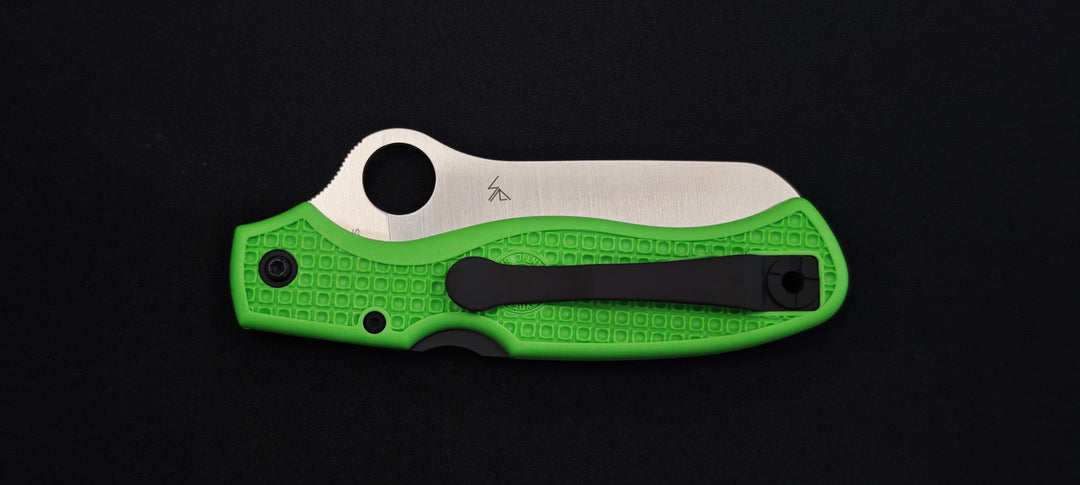 Spyderco C89FSGR Atlantic Salt LC200N Couteau de poche – dentelé, manche FRN vert