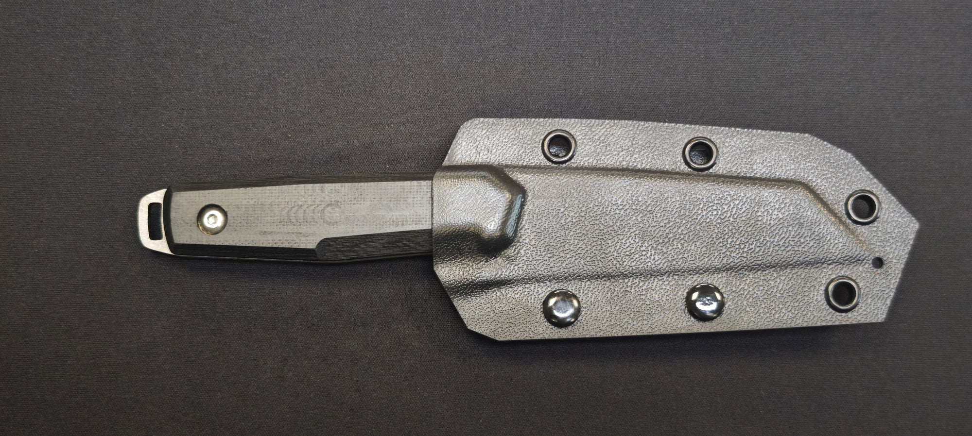 Couteau fixe compact randonnée