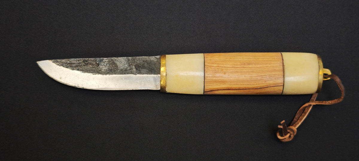 Couteau utilitaire manche os et bois avec étui cuir