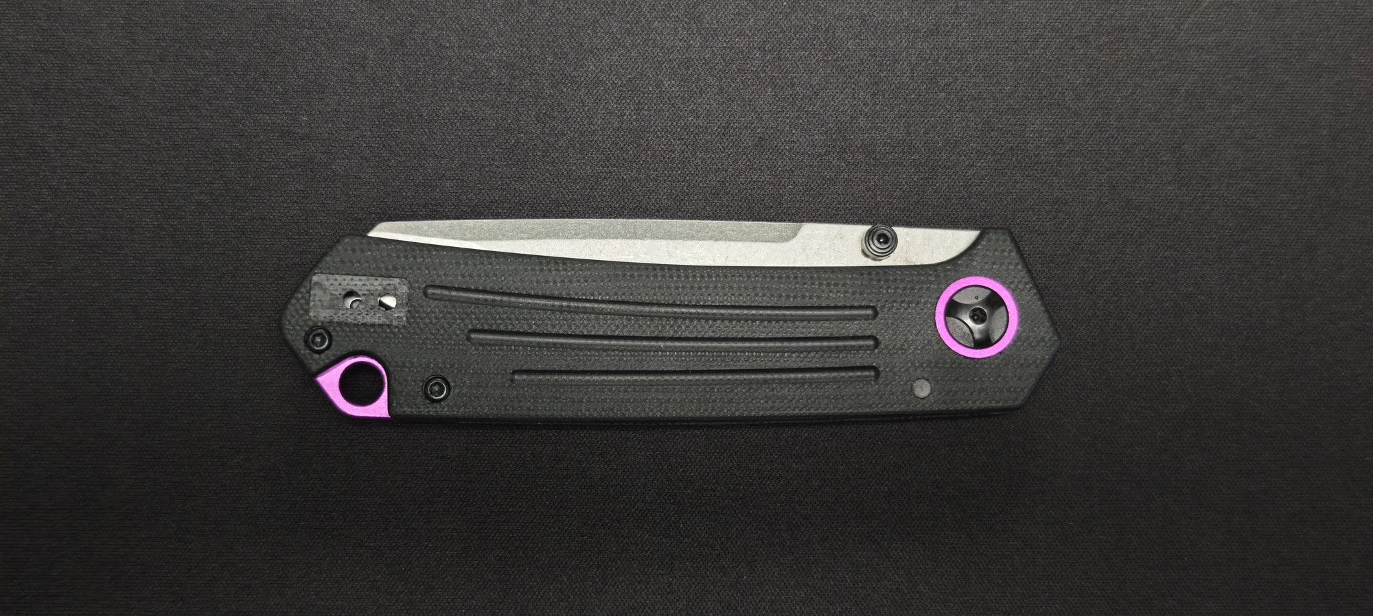 Verrouillage Liner Lock du couteau pliant CRKT Montosa.
