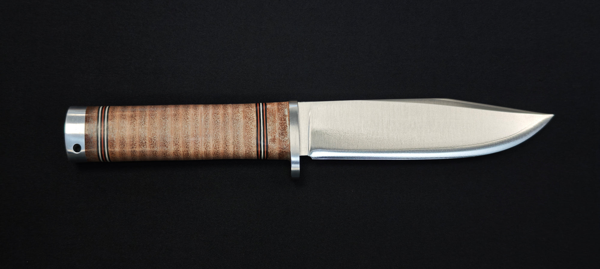 Fällkniven NL4L Frej – lame convexe de 130 mm