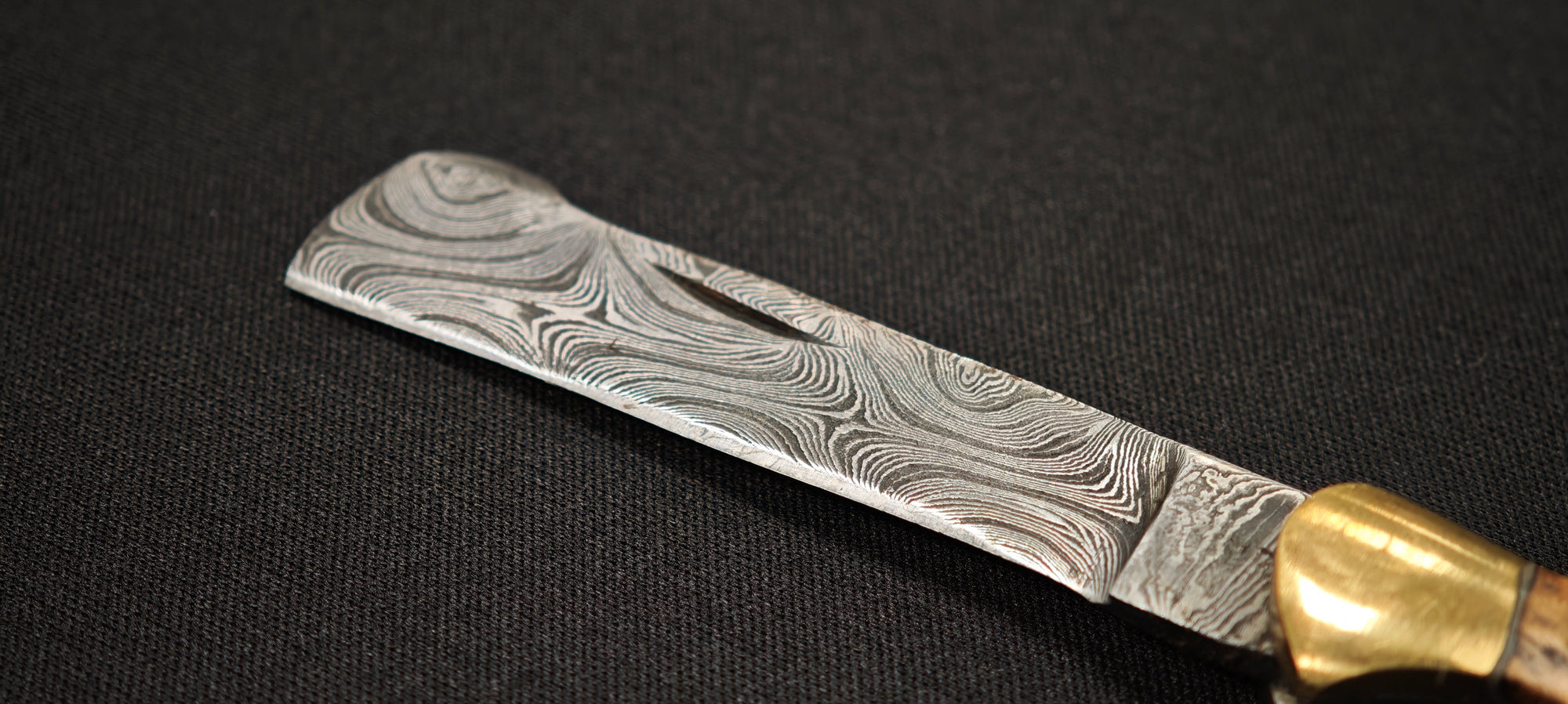 Couteau greffoir 6 cm acier inoxydable - lame damassé