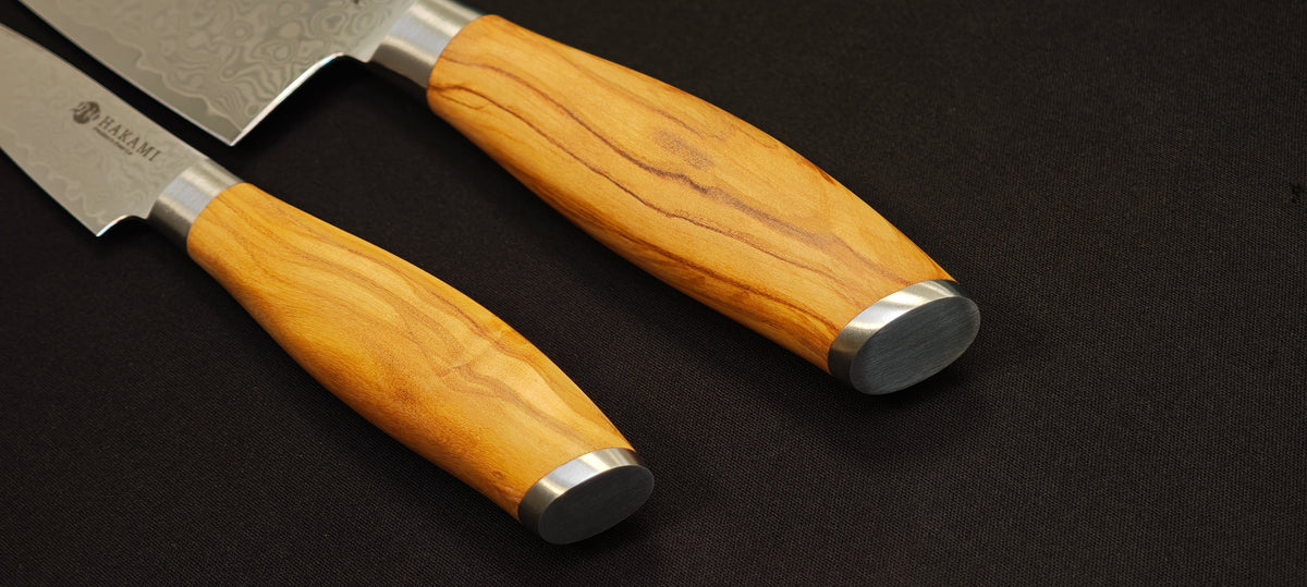 Couteau de chef Hakami Tsubaki avec lame Damas de 20 cm.