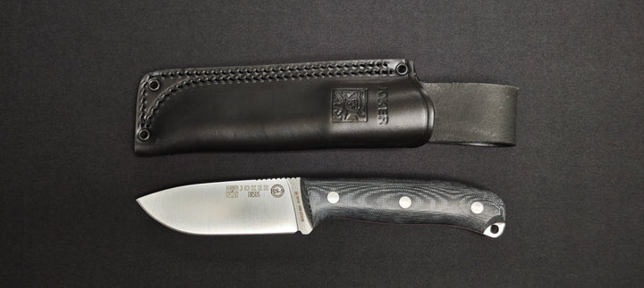 Couteau de survie Joker Ursus CM116 avec manche Micarta noir.