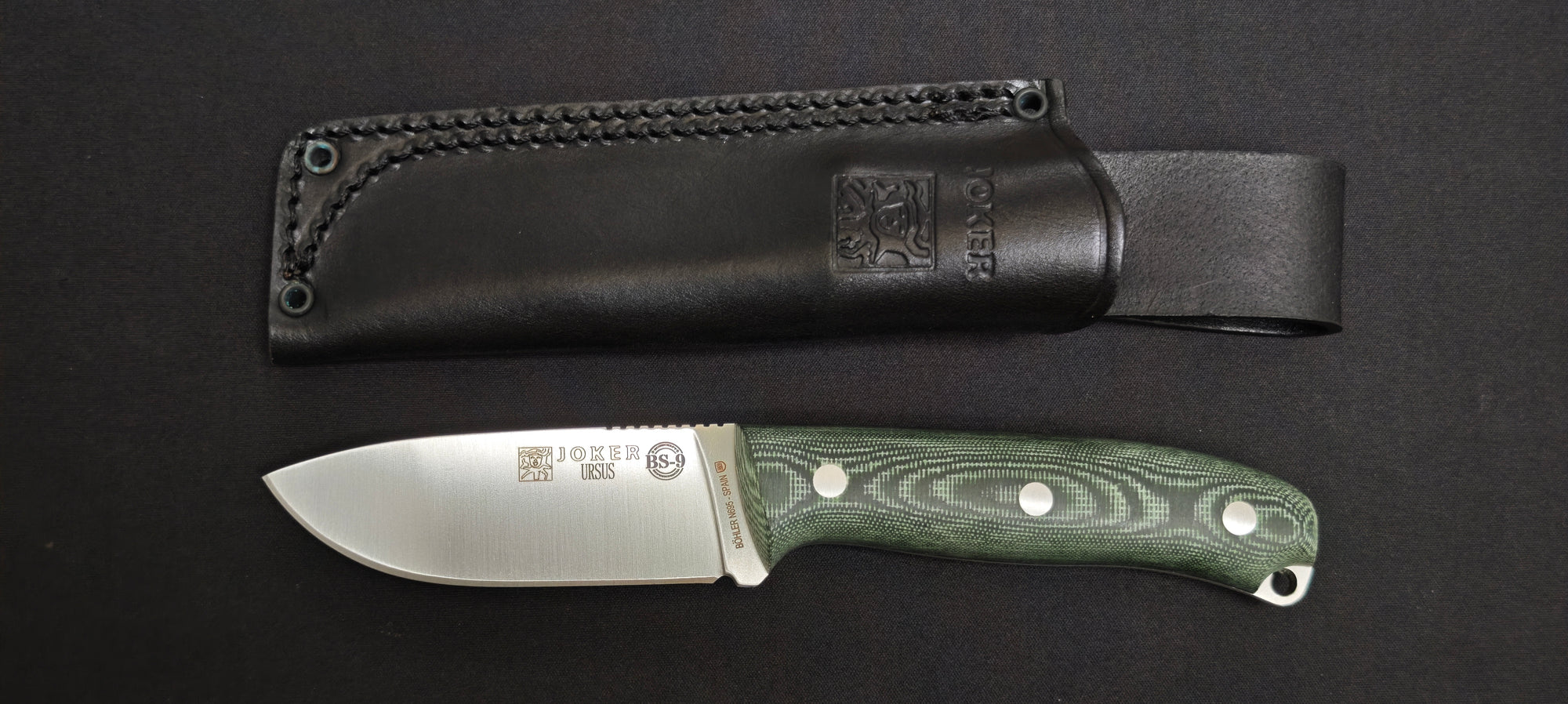 Couteau Joker Ursus CV116 avec manche en Micarta vert.