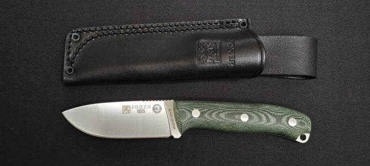 Couteau Joker Ursus CV116 avec manche en Micarta vert.