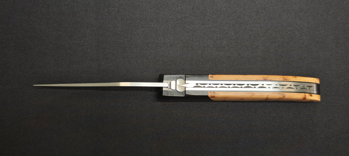 Vue ouverte du couteau de chasse Le Fidèle Laguiole ébène genévrier