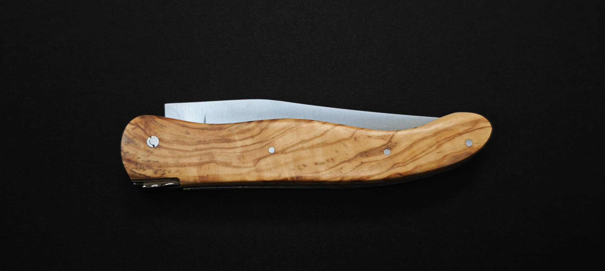Couteau de Chasse pliant Laguiole en bois d'olivier – Lame Acier Inoxydable