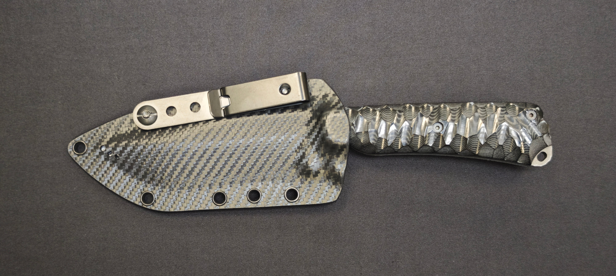 Lame noire de 11 cm du Wildsteer SKELET.