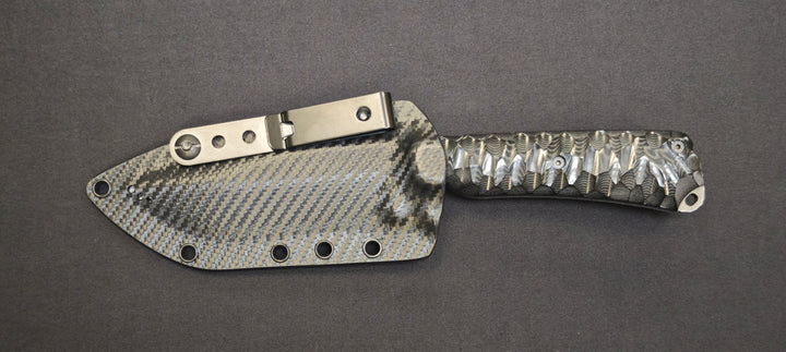 Lame noire de 11 cm du Wildsteer SKELET.