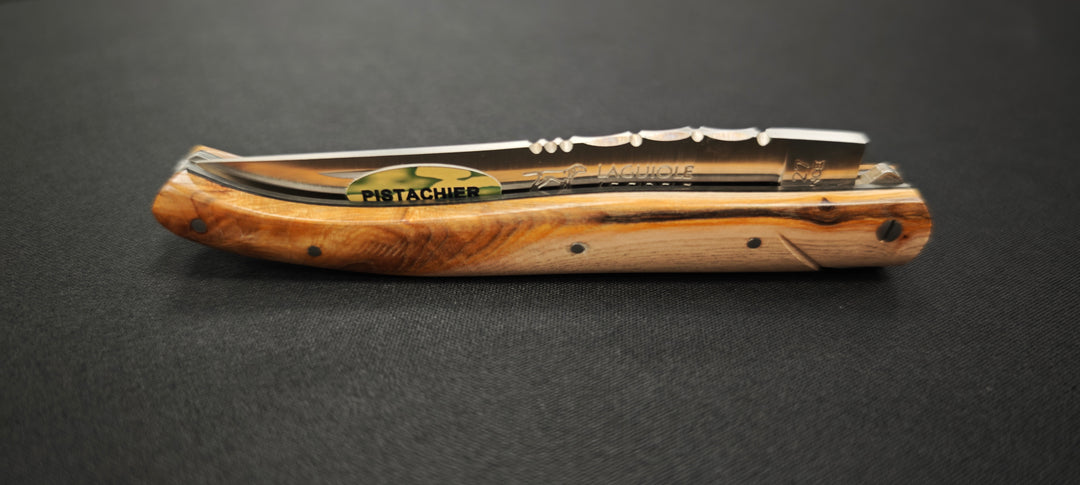 Couteau Laguiole Le Fidèle Manche Pistachier – Réf. 12PLPI | Artisanat Français Élégant
