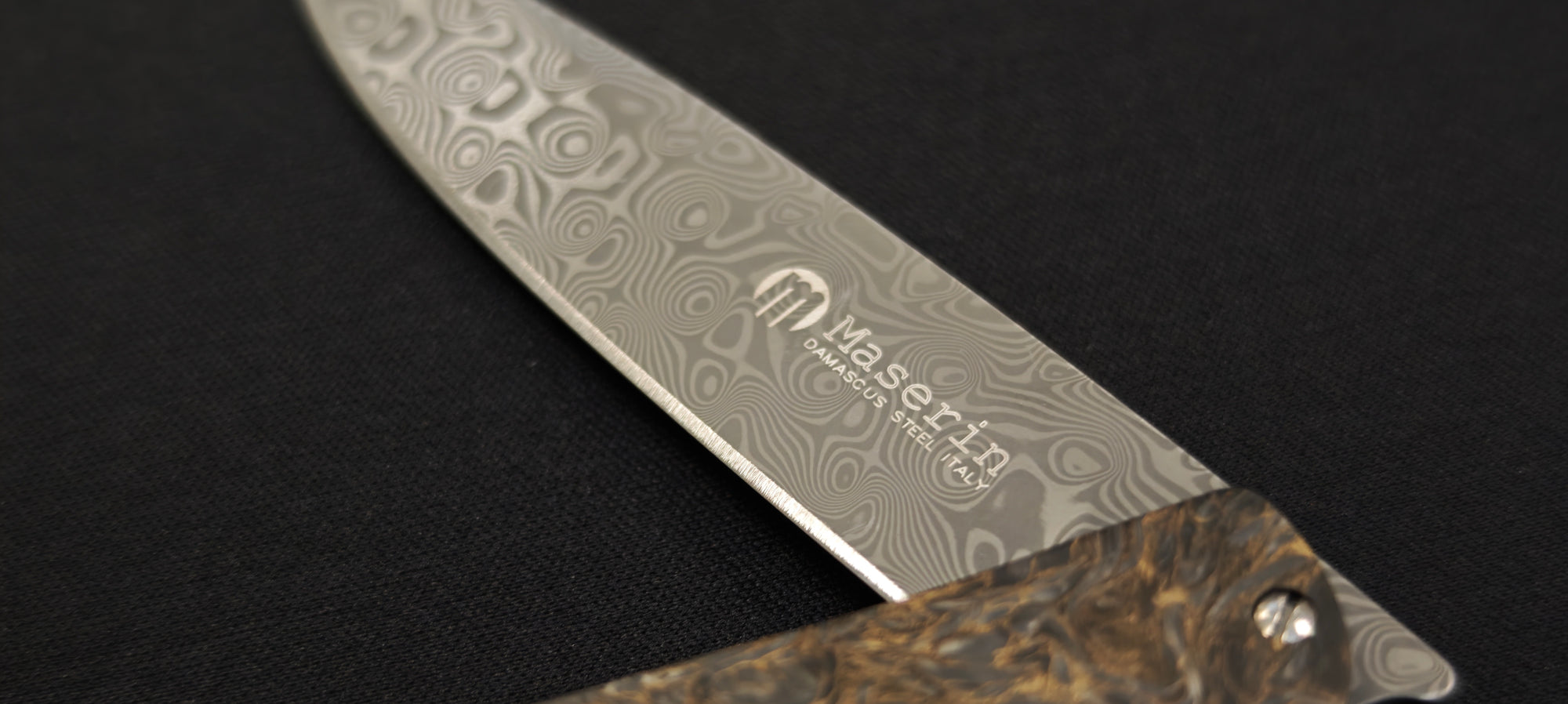 Maserin 381DG Mini Gourmet – Couteau Pliant Damascus Small Roses, Manche Noir-Or & Étui Cuir
