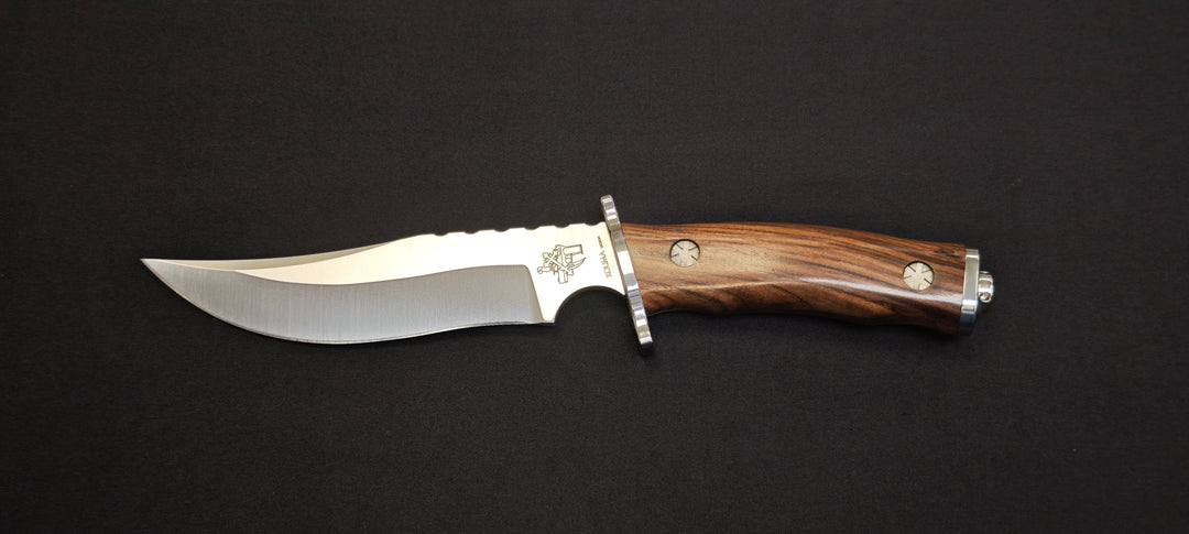 Maserin 987 Siberian Knife Pao Santos – Couteau fixe de chasse design Nicolai Lilin, manche bois Pao Santos