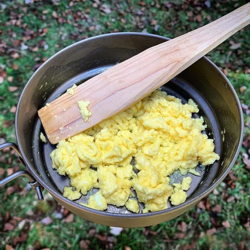 Pathfinder Titanium Skillet – poêle outdoor compacte
