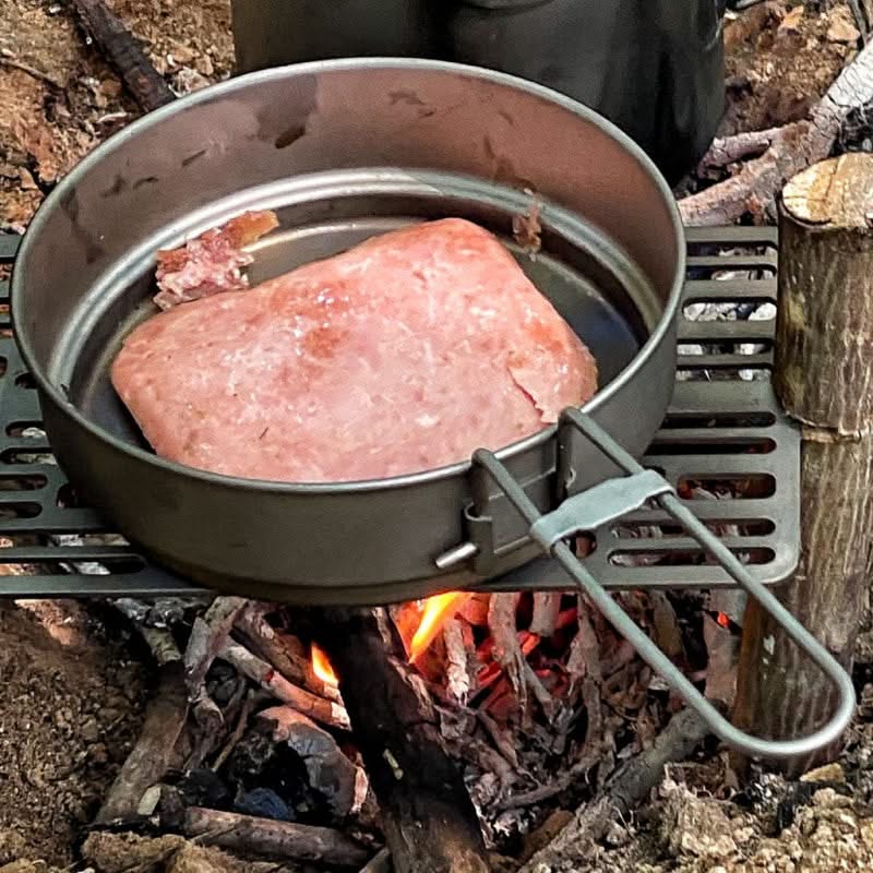 Pathfinder Titanium Skillet – poignée pliable
