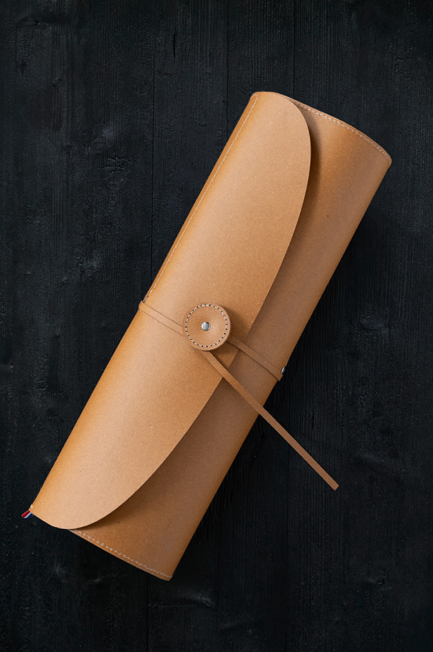 Natte de rangement 8 couteaux – cuir régénéré & feutrine recyclée (Malette vide)