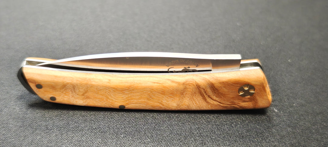 Couteau pliant Salamandra 9 cm – Manche olivier & lame inox