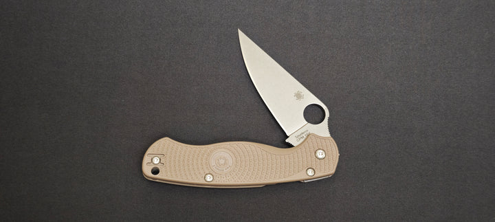 Couteau Spyderco Paramilitary 2 Lightweight avec lame CPM 15V stonewashed