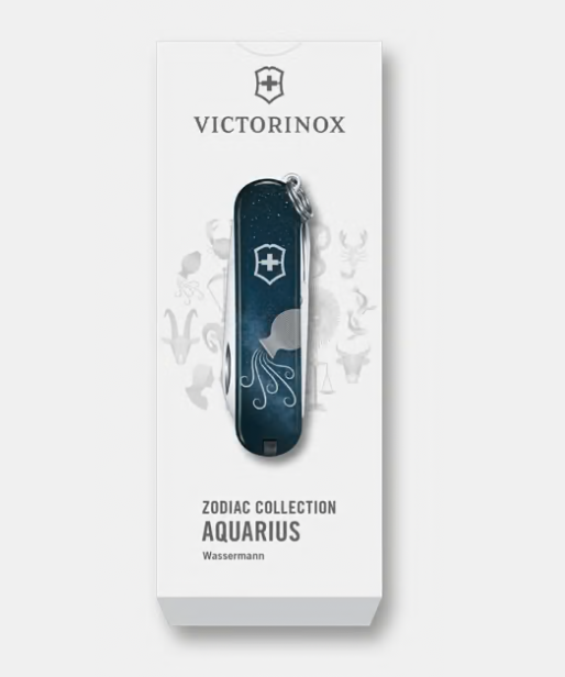 Vue du Victorinox Classic SD Aquarius ouvert.