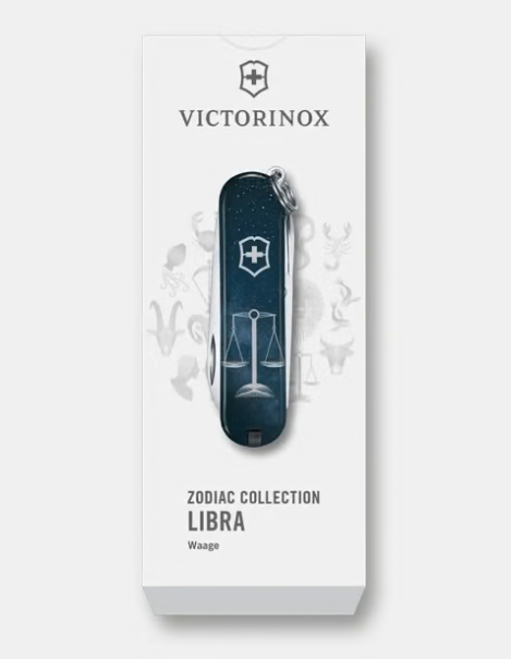 Vue du Victorinox Classic SD Balance avec ses outils ouverts.