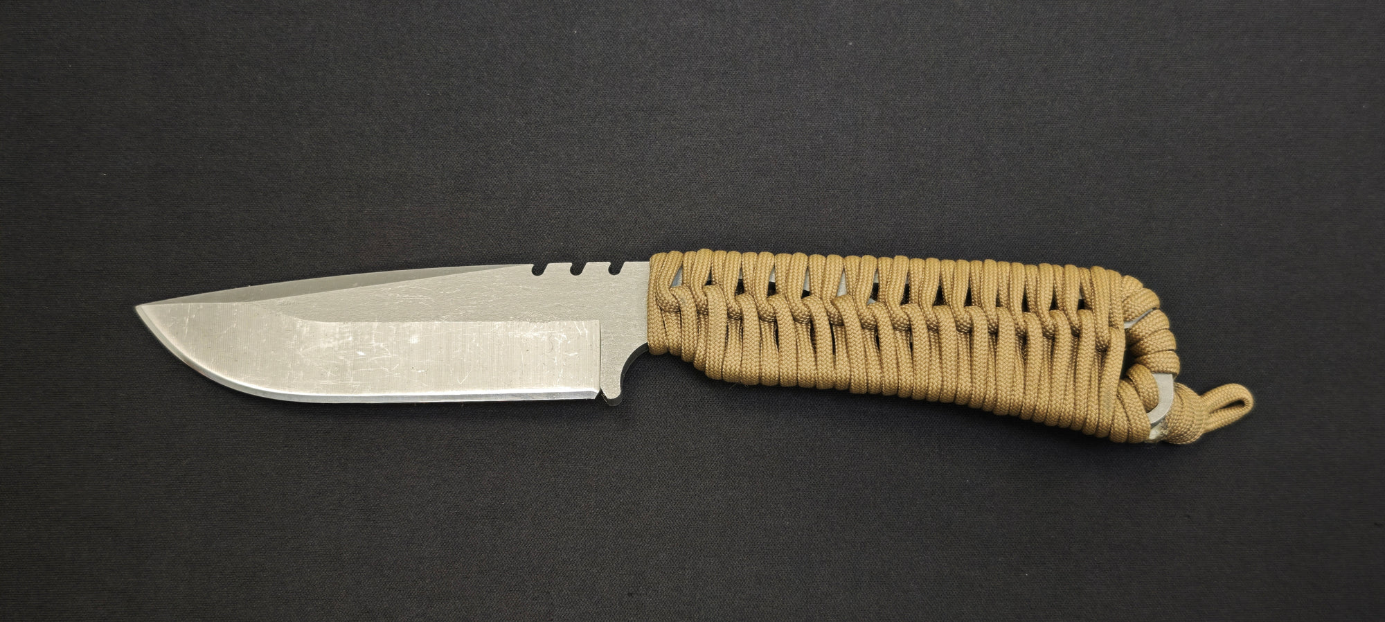 Couteau Wildsteer SKELET paracorde coyote