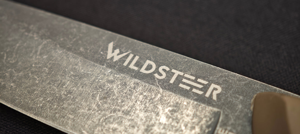 Couteau bushcraft Wildsteer fabriqué en France.