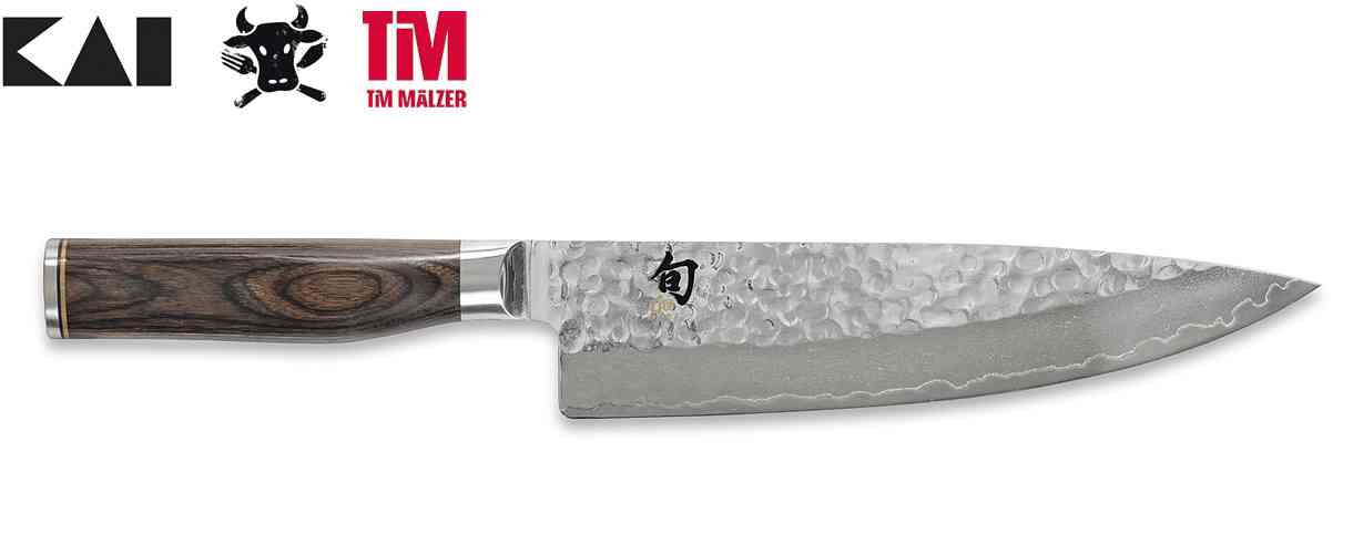 Couteau de chef KAI Shun Premier Tim Mälzer TDM-1706 avec lame damassée martelée de 20 cm.