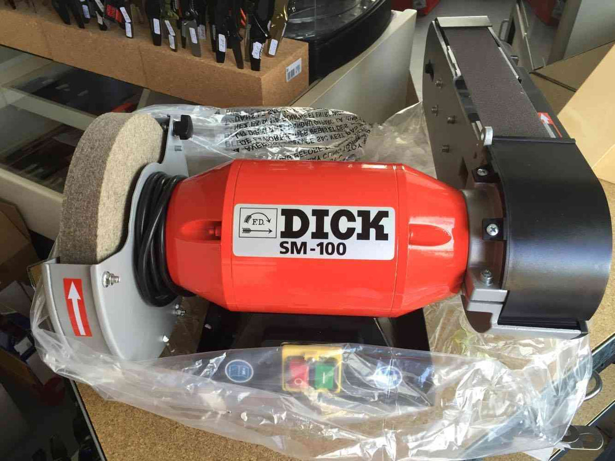 Affûteuse F. DICK SM-100, alimentation 230 V et puissance 500 W
