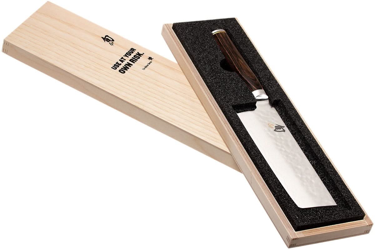 Nakiri japonais KAI TDM-1742 avec manche en bois de pakka brun