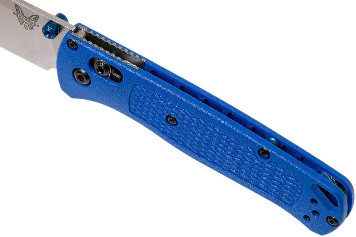 Gamme de couteaux pliants Benchmade Bugout 535