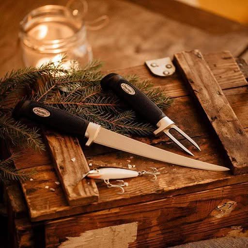 Coffret de pêche Marttiini CKP 1482018, trois pièces en boîte bois