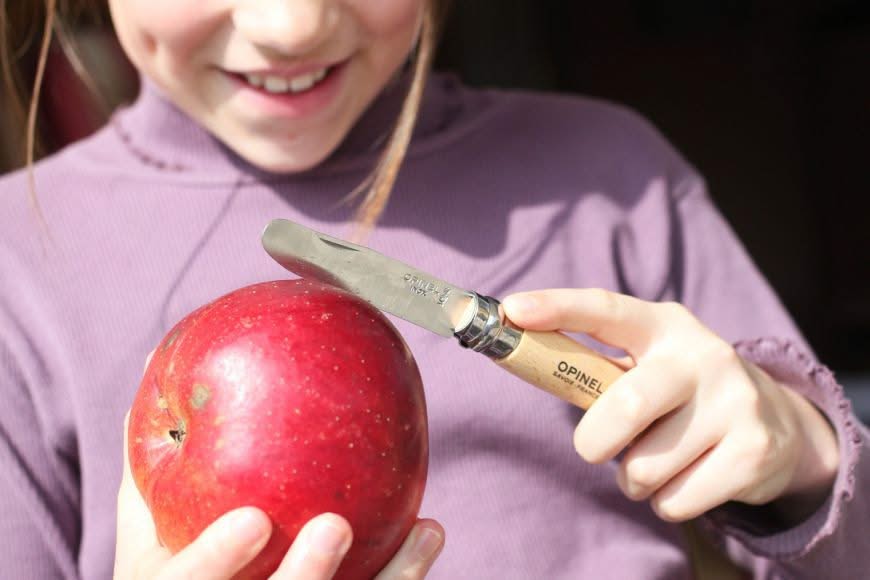Mon Premier Opinel Naturel – couteau enfant à bout rond – Coutellerie Marcin