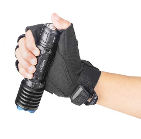 Olight Warrior X Pro noire, lampe tactique rechargeable