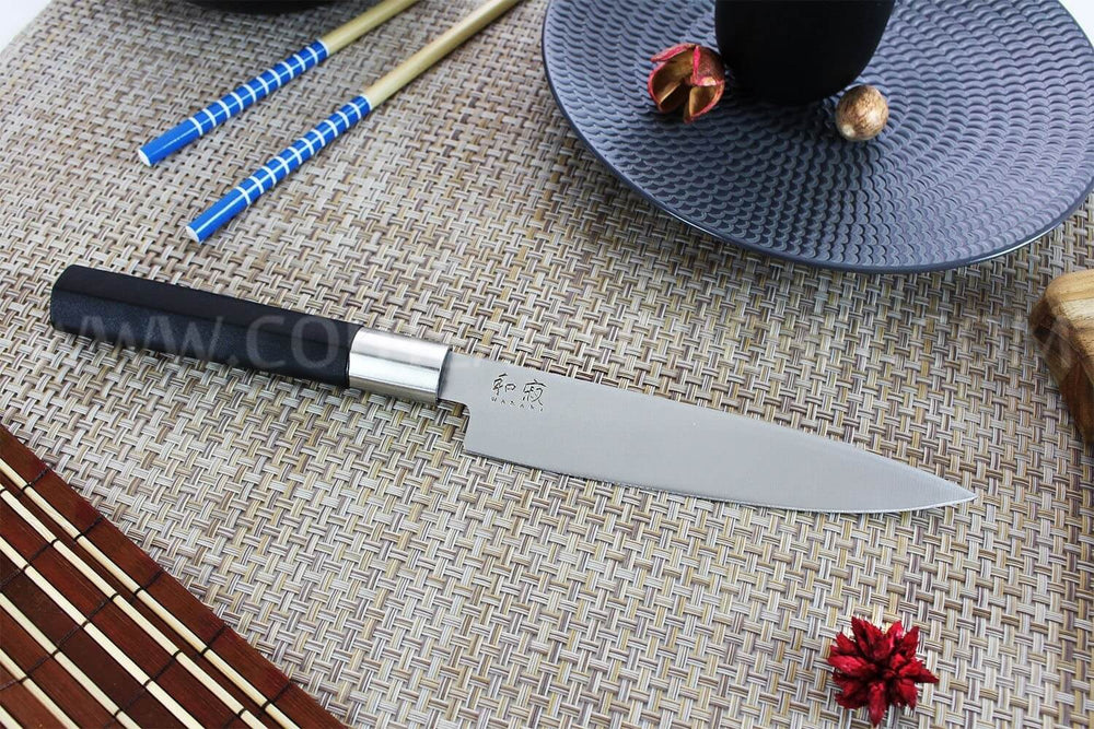 Kai 6715U Wasabi Black Couteau japonais universel Lame de 15 cm - 