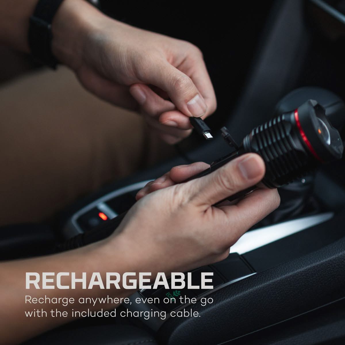 NEBO Lampe de poche étanche rechargeable avec 3 200 lumens et banque d'alimentation - 