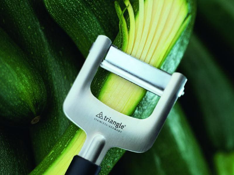 TRIANGLE EPLUCHEUR A JULIENNE - 
