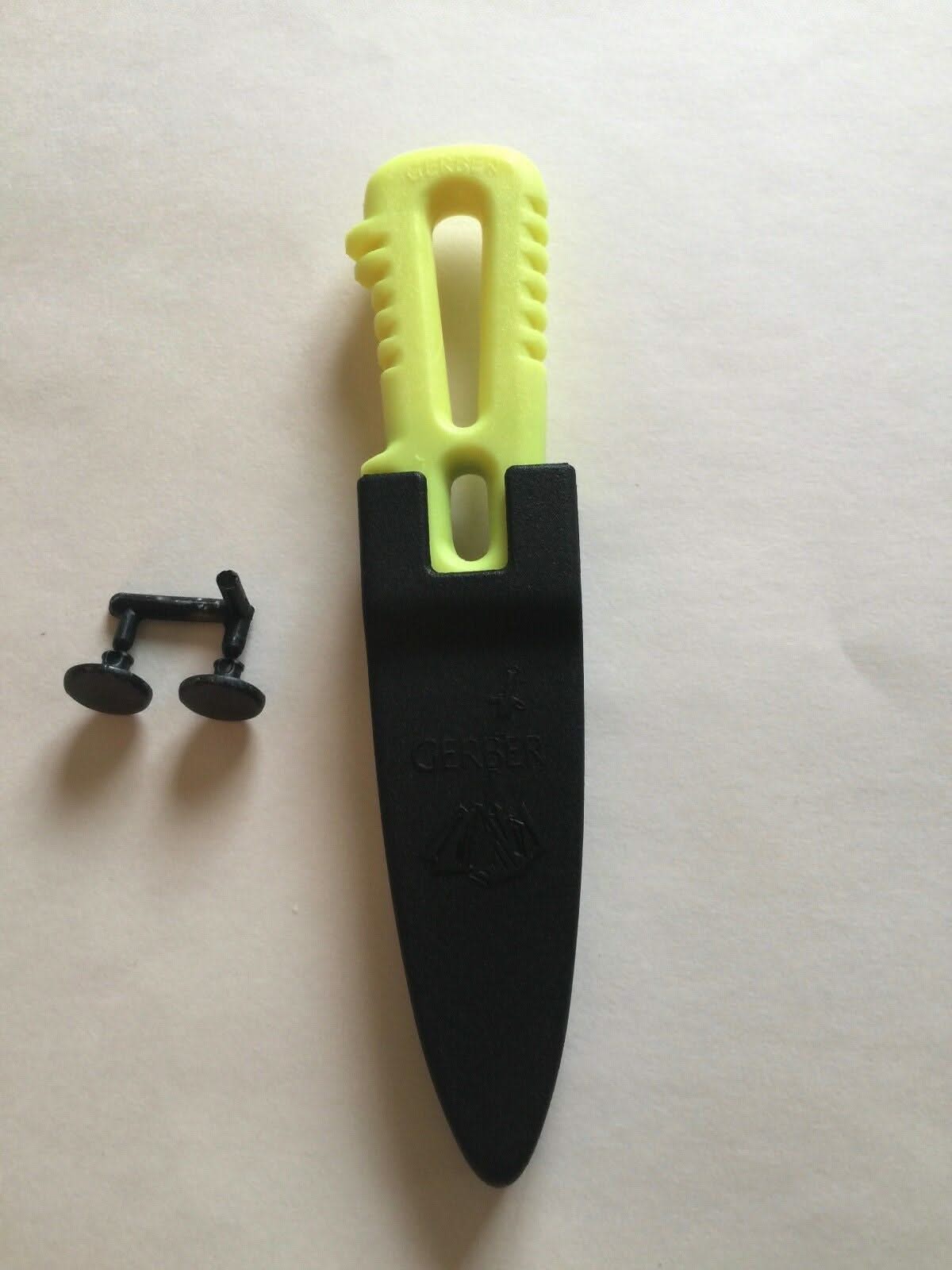 Gerber COUTEAU DE PLONGÉE GERBER  JAUNE 05743 - 