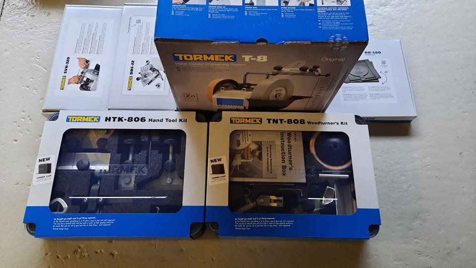 Tormek T8 + TNT808 + HTK806 + DBS22 + SVH320 + RB180 Nouveau Kit 2020 - 