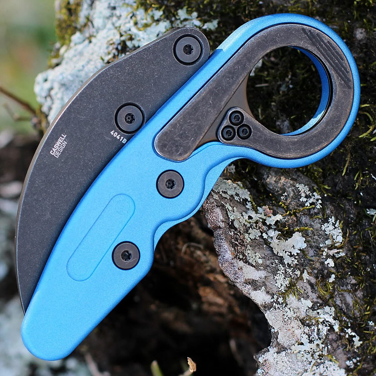 Crkt 4041B Provoke Blue Metal Karambit pliant - 