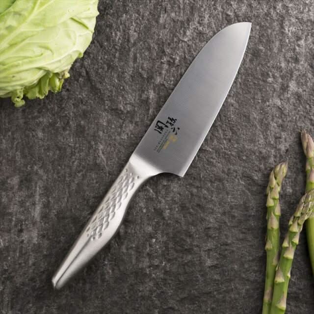 Kai AB-5162 Petit Santoku - 