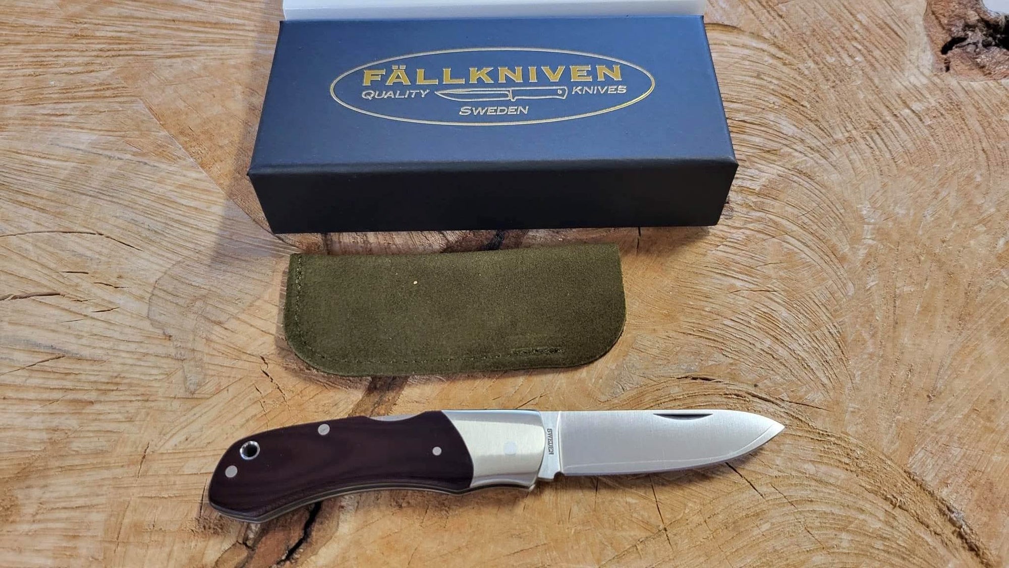Fallkniven FH9s - Maroon Micarta - 