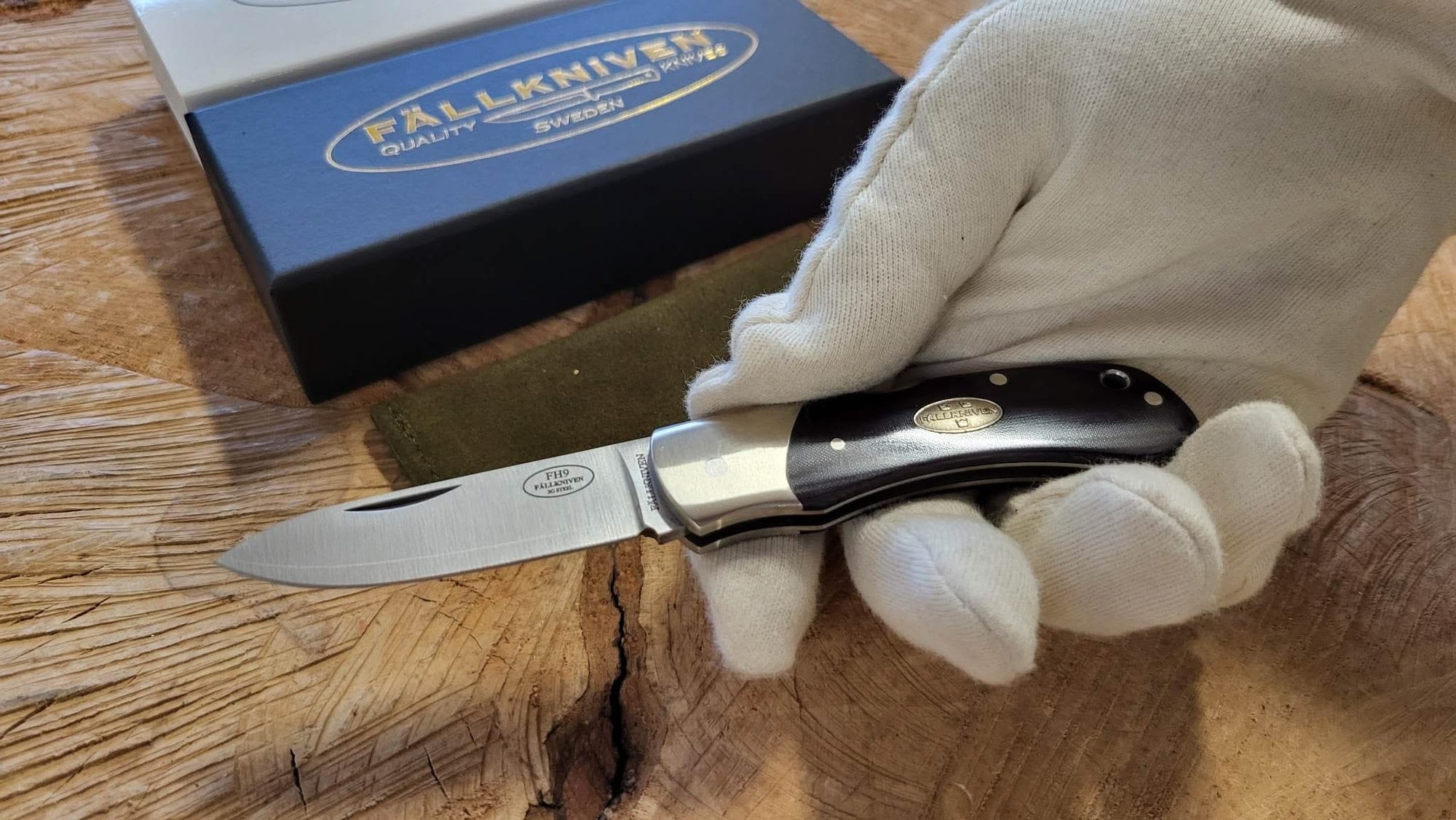 Fallkniven FH9s - Maroon Micarta - 